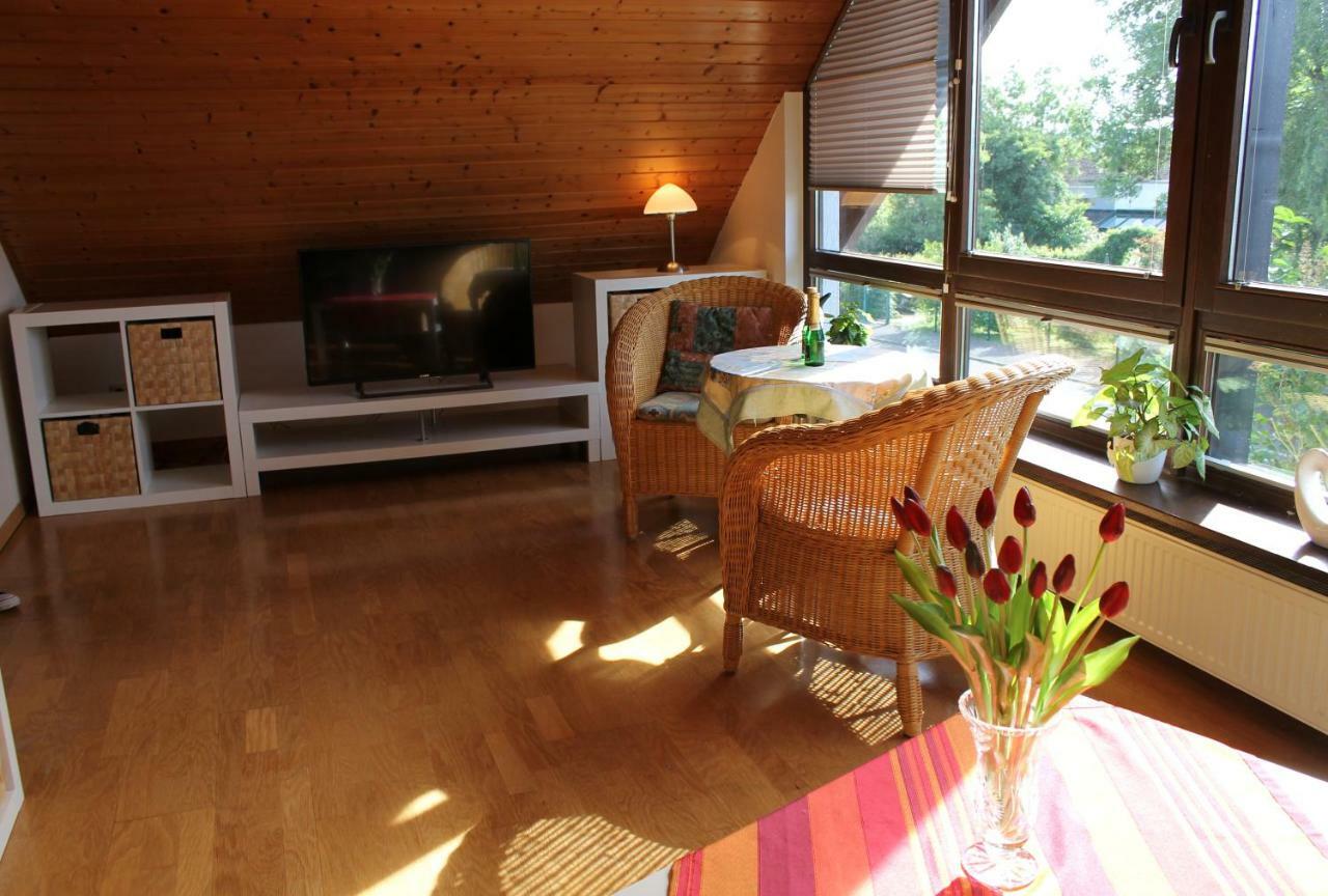 Ferienwohnung Bei Inge Und Heinz Konz Bagian luar foto